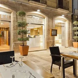 Placa De La Font Hotell Tarragona
